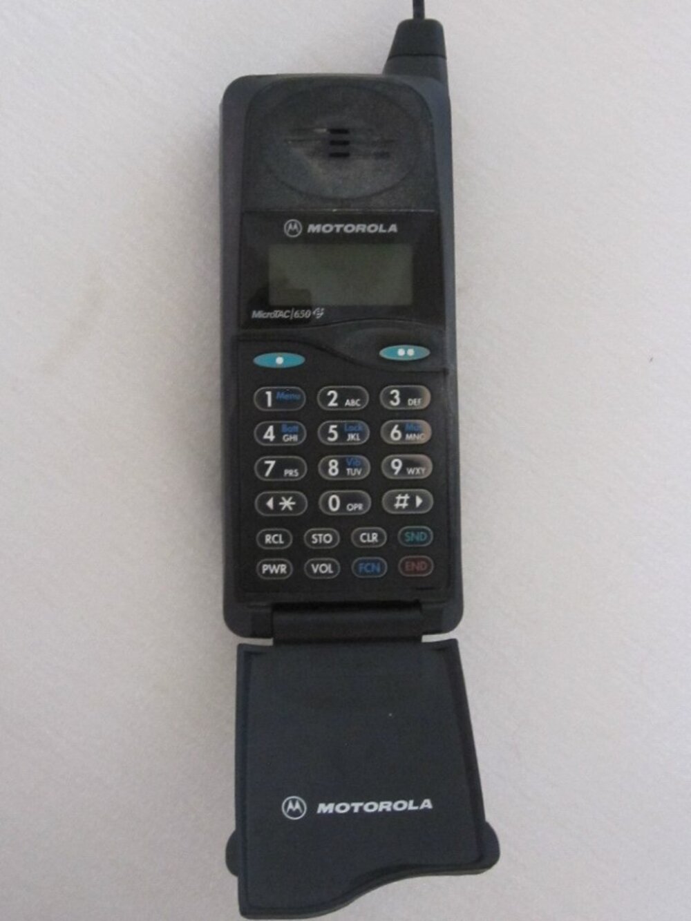 vintage Motorola Microtac 650 Cellular Phone